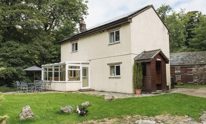 Frizington Cottage | 2 bedroom accommodation in Croasdale, near Ennerdale Lake