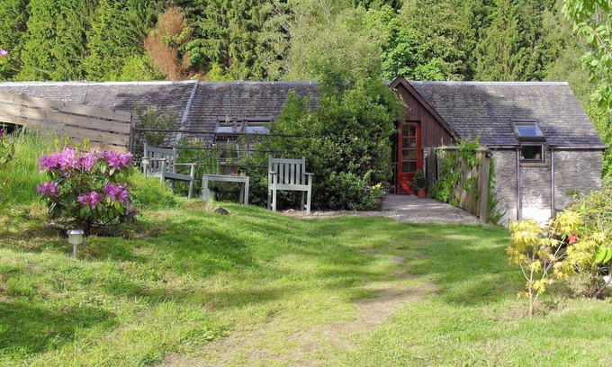 Murthly Cottage | 2 bedroom accommodation in Dunkeld, near Pitlochry