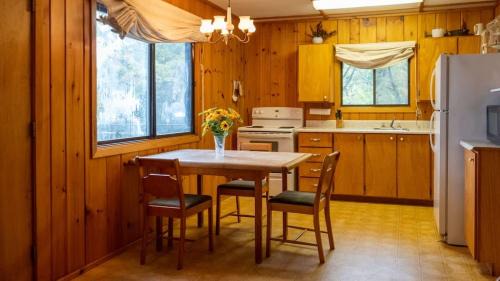 Carling House | 2-Bedroom Cottage #2 - Sand Bay