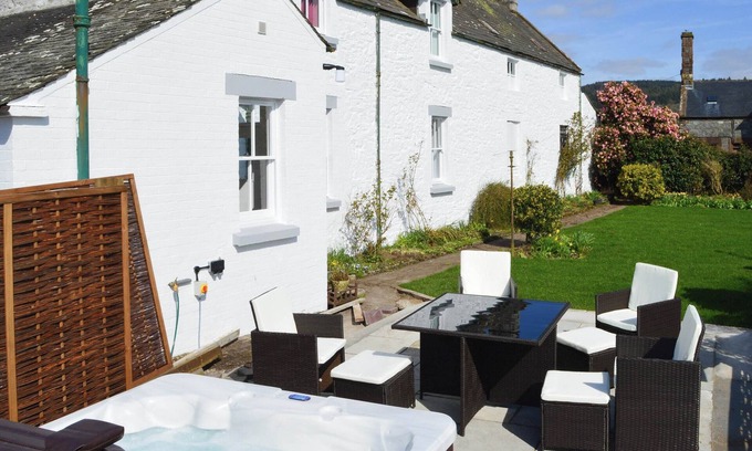 Newton Stewart Cottage | 2 bedroom accommodation in Near Newton Stewart