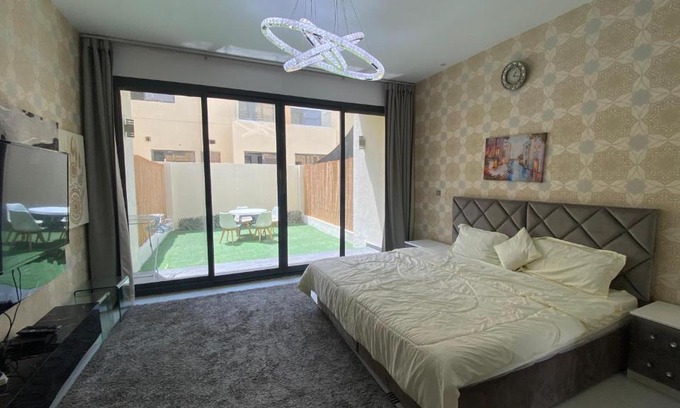 Dubai Villa | 2-Bedrooms TownHouse Villa dxb Gplus1