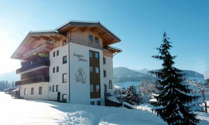 Muhlthal Apartment | 200 m² Apartment ∙ 6 bedrooms ∙ 14 guests