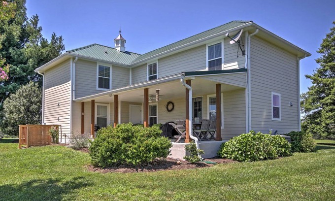 Blue Ridge House | 204 m² House ∙ 4 bedrooms ∙ 8 guests