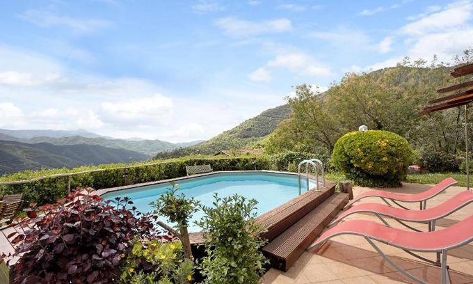 Pigna Villa | 220 m² Villa ∙ 6 bedrooms ∙ 16 guests