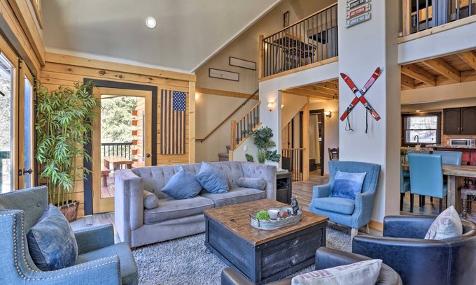 Moonridge House | 222 m² House ∙ 4 bedrooms ∙ 12 guests