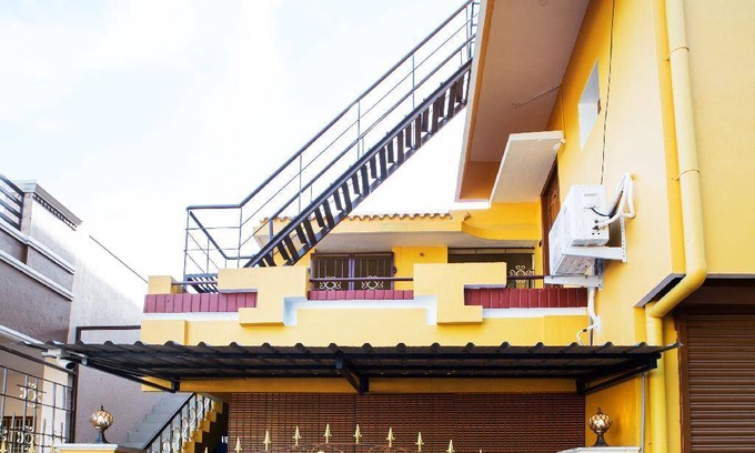 Kalapettai House | 2400 m² House ∙ 3 bedrooms ∙ 1 guest