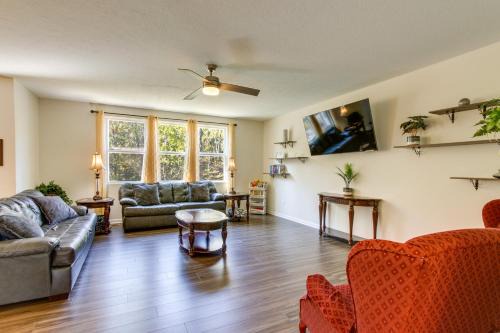 Johnstown House | 25 Mi To Columbus Pet-Friendly Family Home!