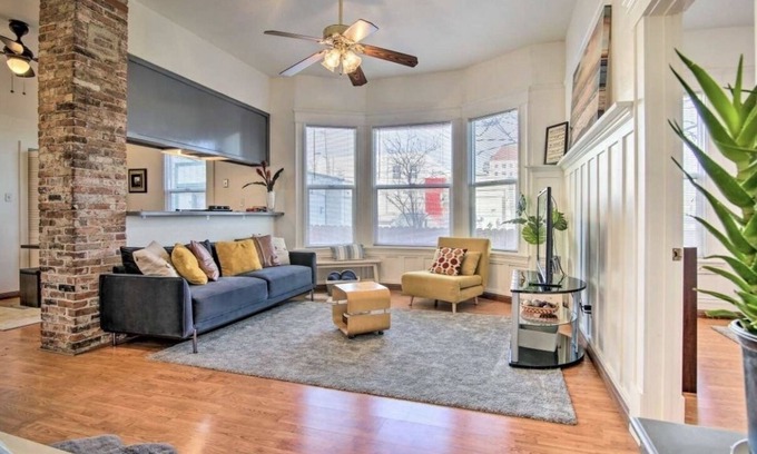 Yuba City Condo | 3 Bed Apt Home Right Across from the Hospital.