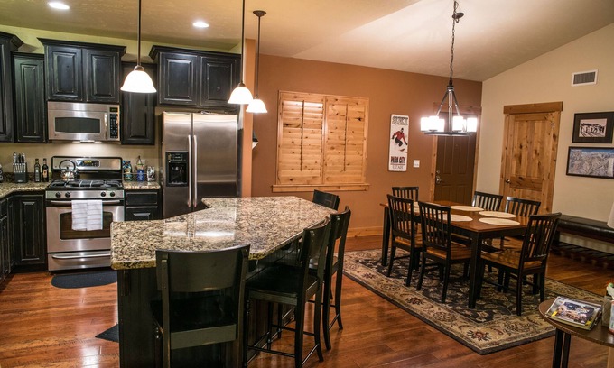 Bear Hollow Village Condo | 3-bedroom 2-bath. Best Bear Hollow top floor unit with mountain views.