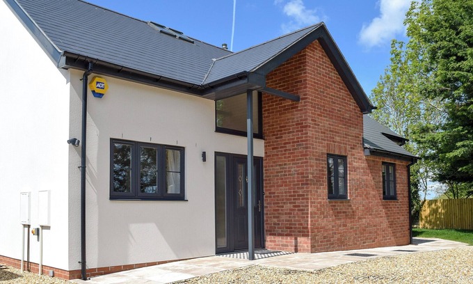 Steventon Cottage | 3 bedroom accommodation in Steventon, near Oxford