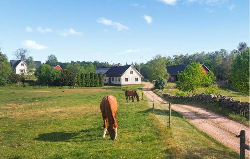 Roke House | 3 Bedroom Awesome Home In Röke