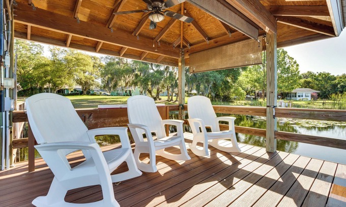 Tavares Cottage | 3 Bedroom Lakefront Retreat Near Downtown Tavares