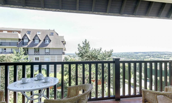 Blonville-sur-Mer Apartment | 32 m² Apartment ∙ 1 bedroom ∙ 2 guests