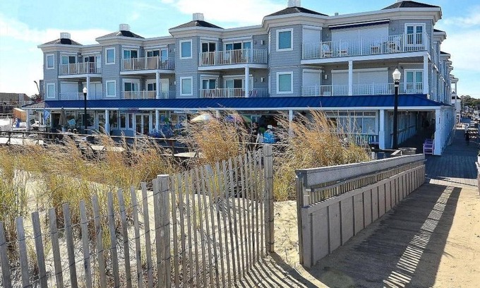 Bethany Beach Condo | 3BR/3BA OCEANFRONT Condo on the Bethany Boardwalk with a POOL