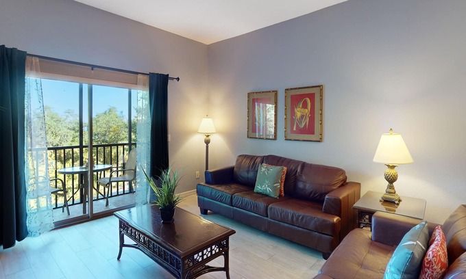 Bahama Bay Condo | 3rd floor condo w/restaurant, pools, basketball court, near theme parks, gym