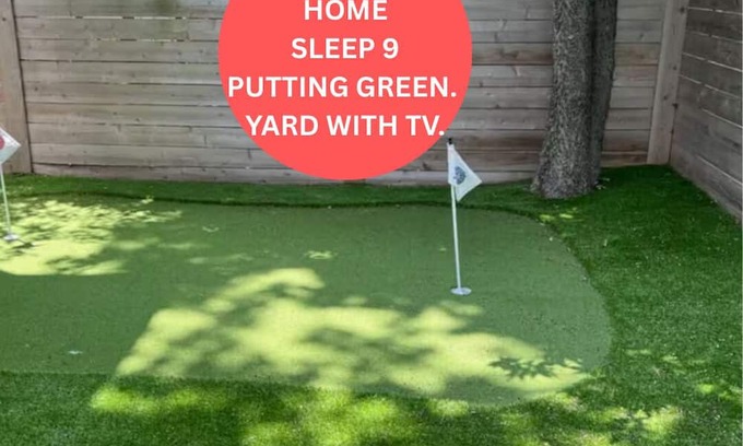 Montopolis House | 4 Min to Airport ⛳ Golf Pad ✔️ 3BR Heavenly Beds ❤️ Pet & Family Friendly