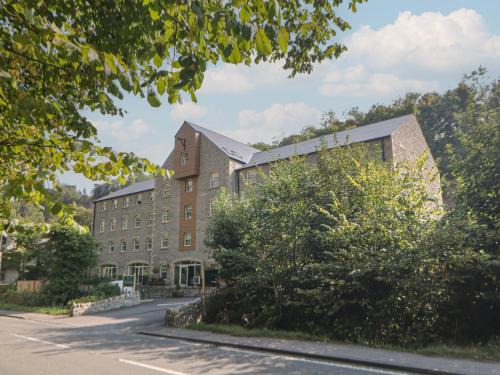 Stoney Middleton Apartment | 48 Rock Mill