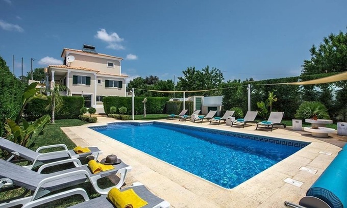 Cerro de Aguia House | 5 Bed Room Villa Albufeira Private Heated Pool