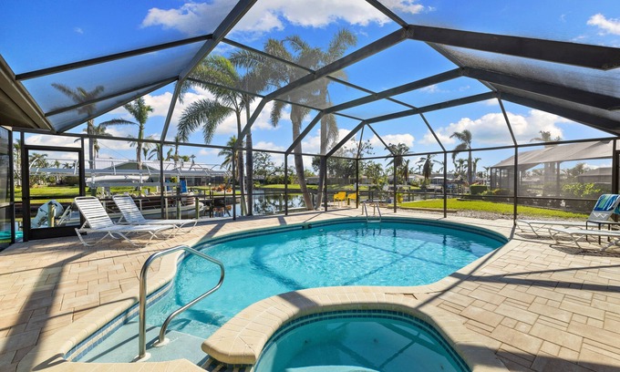 Yacht Club House | 5 Bedroom Saltwater Pool Home W/Kayaks, Bikes and BOAT!nAdventure awaits!