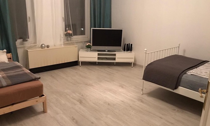 Wuelfel Apartment | !!!! 5 min to HANNOVER MESSE pretty 2 room apartment !!!!
