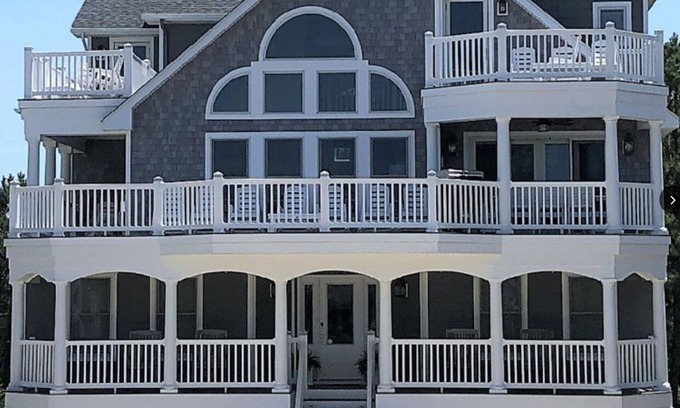 Bethany Beach House | 5-Star Oceanblock Sleeps 18! Luxury Beach Vacation Home Private Beach Community