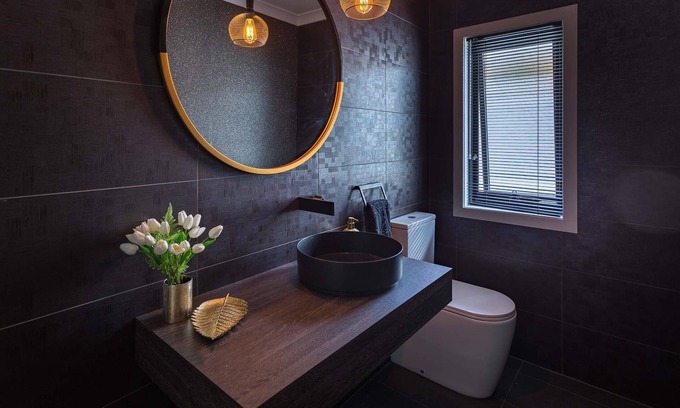 Surfers Paradise House | 5-Star Surfers Paradise Holiday House - Lamour House