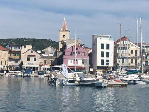 Pirovac Apartment | 56 m² Apartment ∙ 2 bedrooms ∙ 5 guests