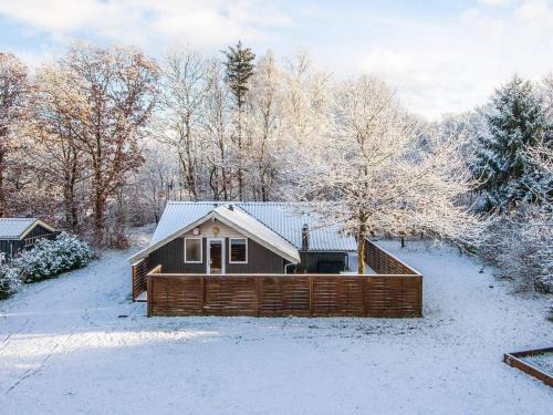 Skygge House | 6 person holiday home in Give-By Traum