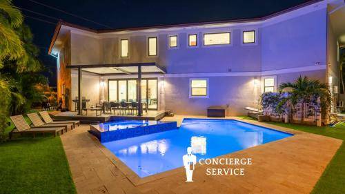 Lauderdale-by-the-Sea House | 613 m² House ∙ 8 bedrooms ∙ 16 guests