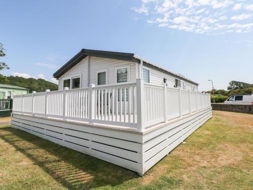 Pendine House | 69 The Paddocks