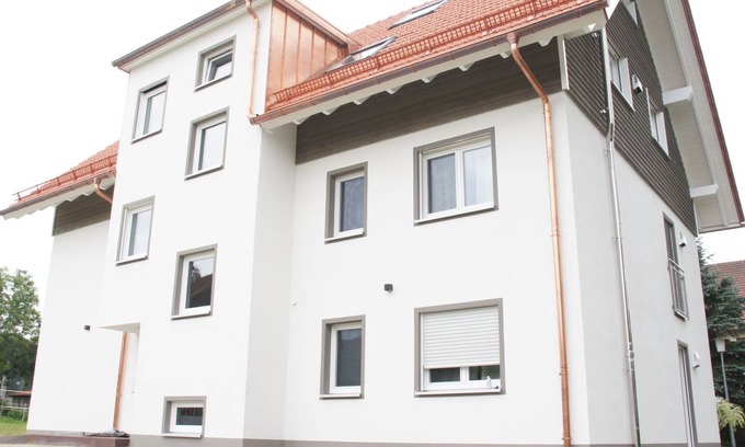Wuchzenhofen Apartment | 75 m² Apartment ∙ 2 bedrooms ∙ 4 guests