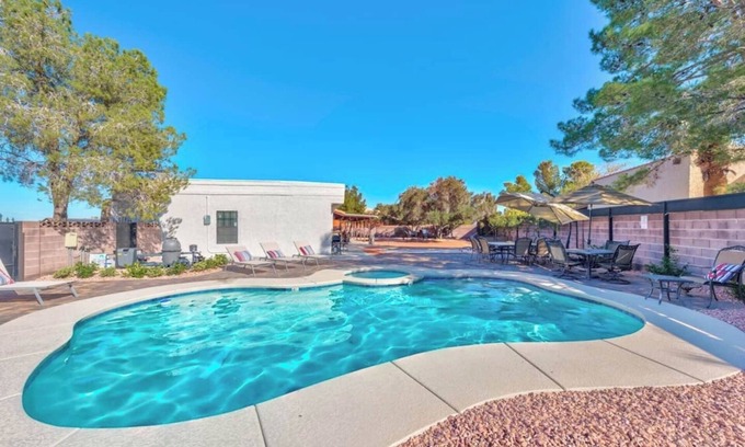 Enterprise House | 777Rentals - 7BR/4BA - Southwest Estate