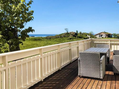 Bremanger House | 8 person holiday home in Bremanger