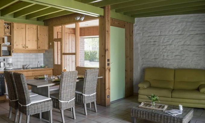 Jenzat House | 82 m² House ∙ 2 bedrooms ∙ 5 guests