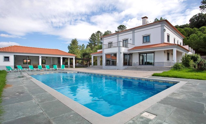 Capelas House | 850 m² House ∙ 7 bedrooms ∙ 20 guests