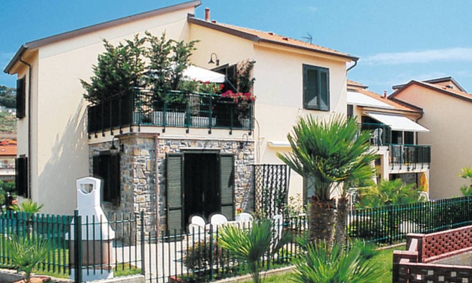 Piani-Ciapin House | 90 m² Apartment ∙ 3 bedrooms ∙ 6 guests