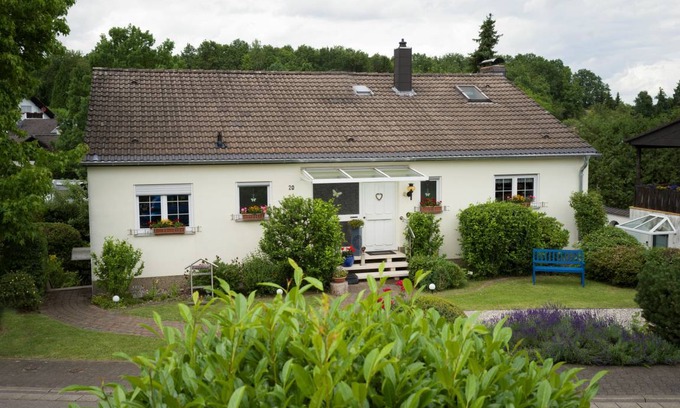 Sankt Wendel Apartment | 95 m² Apartment ∙ 1 bedroom ∙ 4 guests