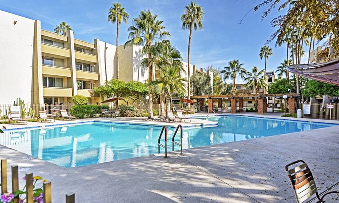 South Scottsdale Apartment | 99 m² Apartment ∙ 2 bedrooms ∙ 5 guests
