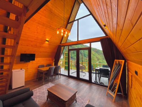 Cayeli Ski Chalet | AĞARAN WOODEN HOUSEs