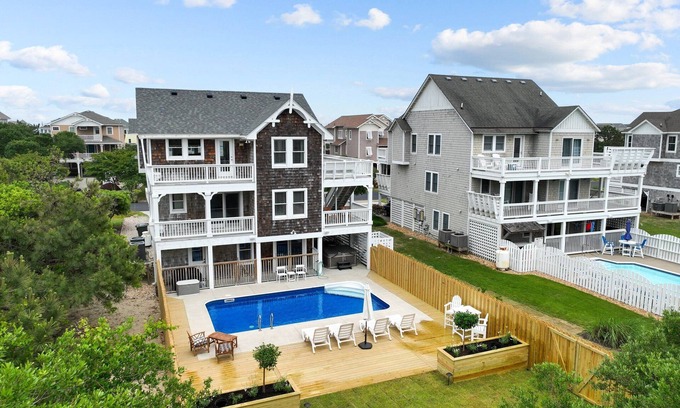 Nags Head House | A Block from the Ocean - Old NH Place with Heated Saltwater Pool.
