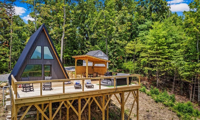 Hartford Cabin | A-Frame Cabin In Smoky Mountains