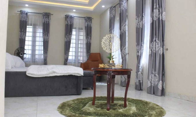 Ibadan House | A home away from home in a serene and secured estate within the heart of Ibadan.