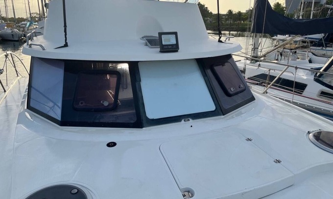 Malendure Boat Rental | A unique experience on a boat