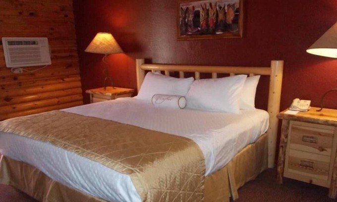 Kohls Ranch Resort | Adventure Awaits! 2 Awesome Units, Horseback Riding, Restaurant