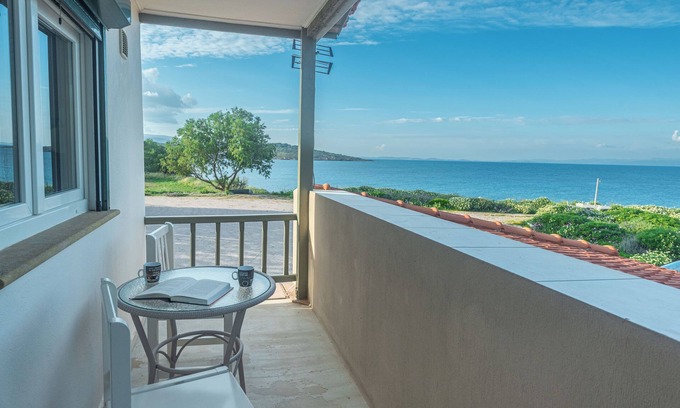 Karfas House | Aegean Bliss Residences Karfas