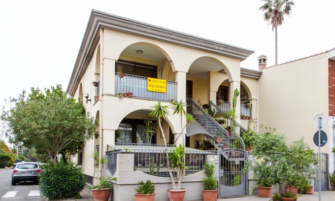 Torre Grande Hotel | Affittacamere Acquamarina