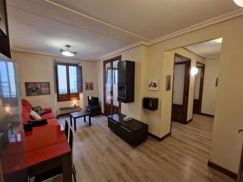 Almansa Apartment | Airam Campanario