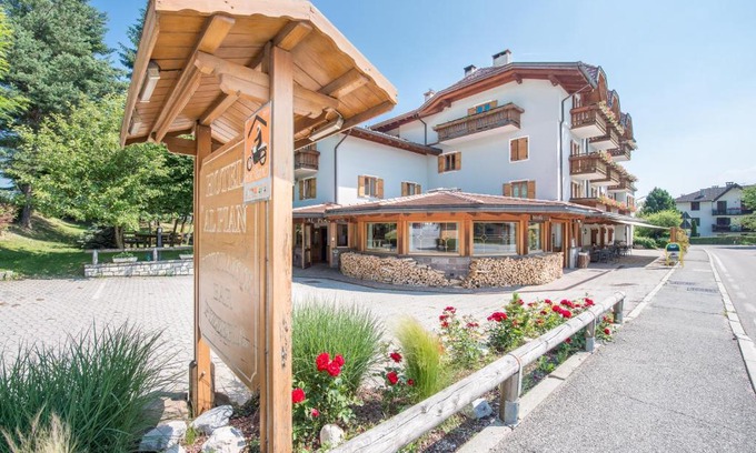Vattaro Hotel | Al Pian Garnì Hotel - B&B & Pizza
