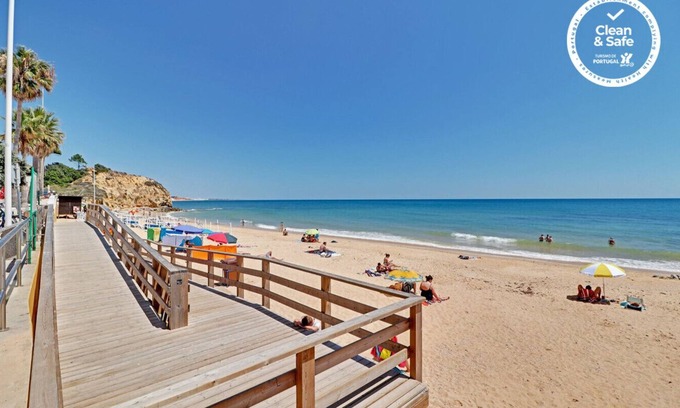 Olhos D'Agua Apartment | ALBUFEIRA BEACH 1 by HOMING