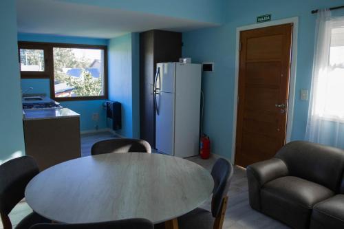 Dina Huapi Apartment | Alfa & Omega